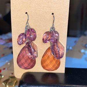 🎄Multiple purple beads and silver pierced earrings